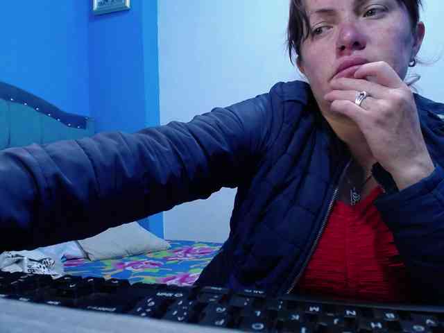 Carolinhe webcam