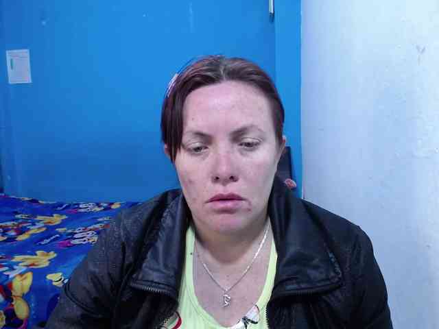 Carolinhe webcam