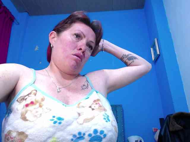 Carolinhe webcam