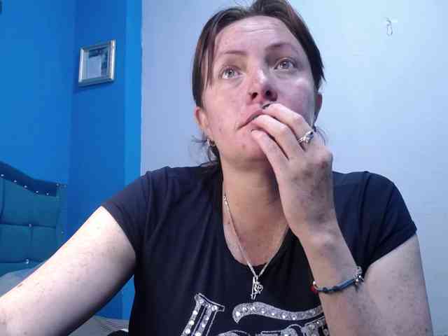 Carolinhe webcam