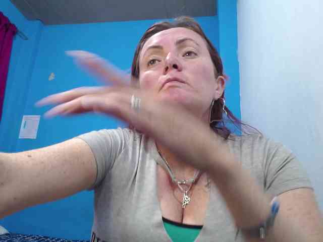 Carolinhe webcam
