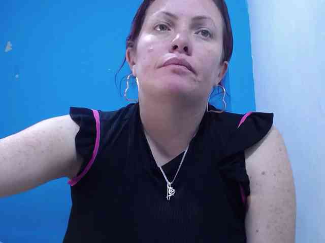 Carolinhe webcam