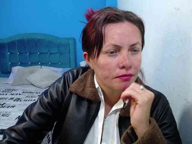 Carolinhe webcam
