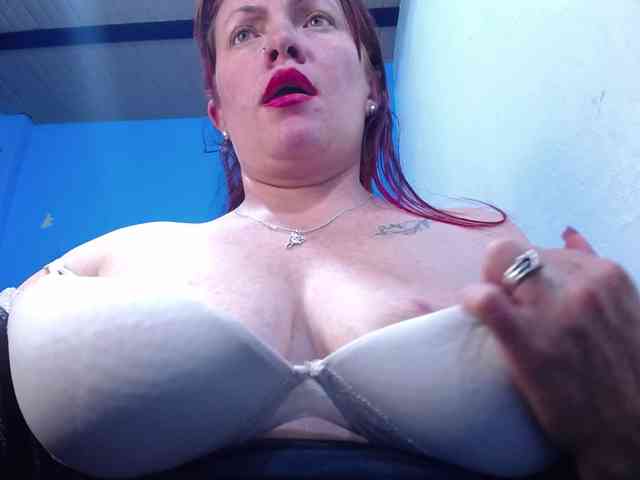 Carolinhe webcam