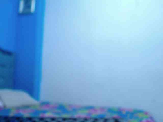 Carolinhe webcam