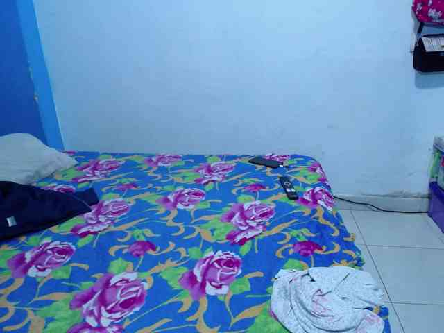 Carolinhe webcam