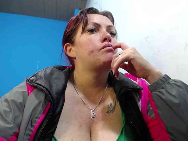 Carolinhe webcam