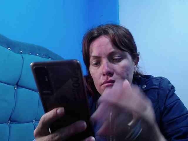 Carolinhe webcam