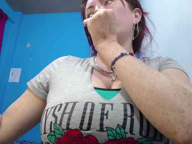 Carolinhe webcam