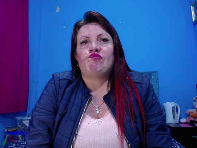 Carolinhe - Girl 