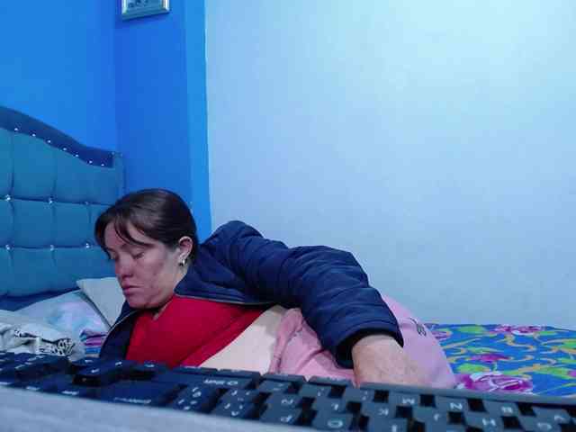 Carolinhe webcam