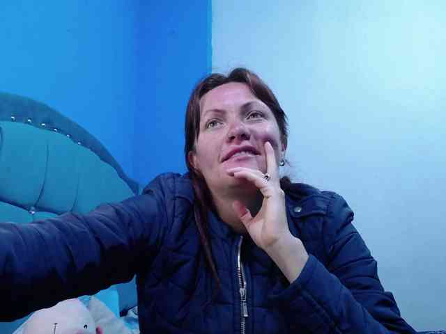 Carolinhe webcam