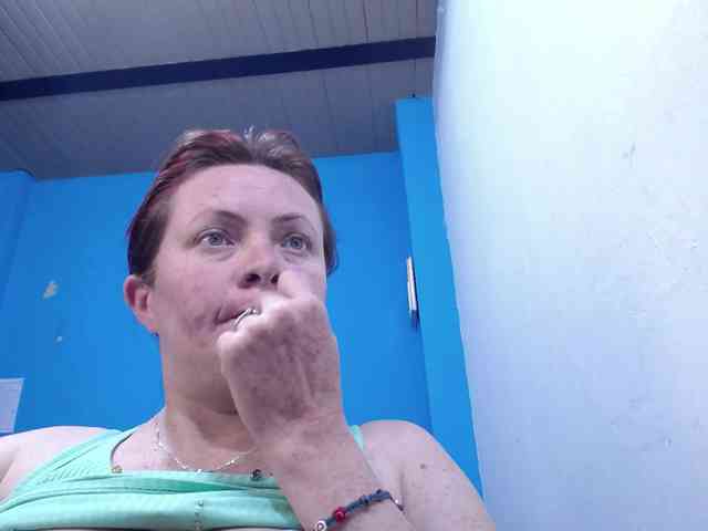 Carolinhe webcam