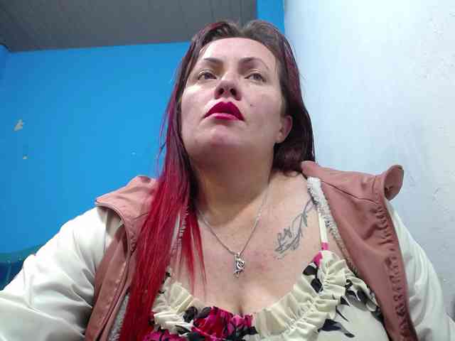 Carolinhe - Girl 