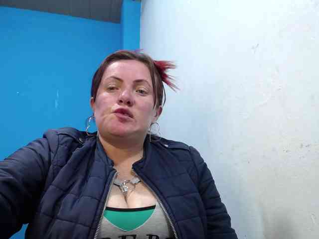 Carolinhe webcam