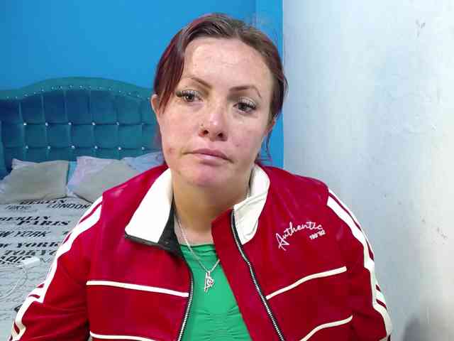 Carolinhe webcam