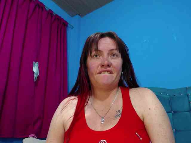 Carolinhe webcam
