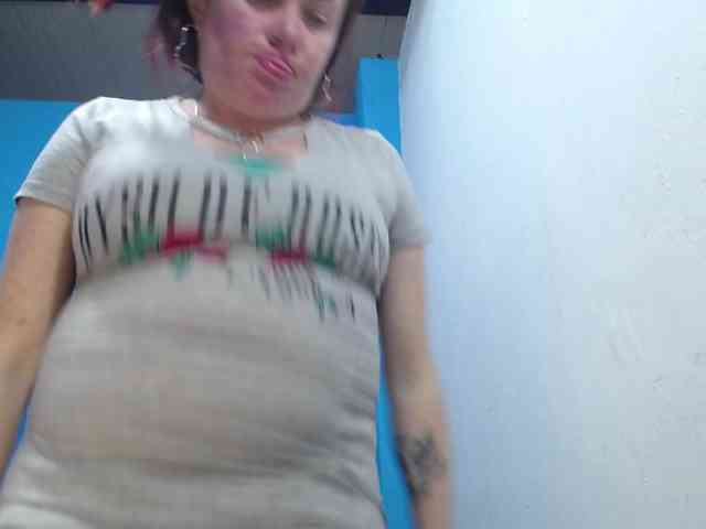 Carolinhe webcam