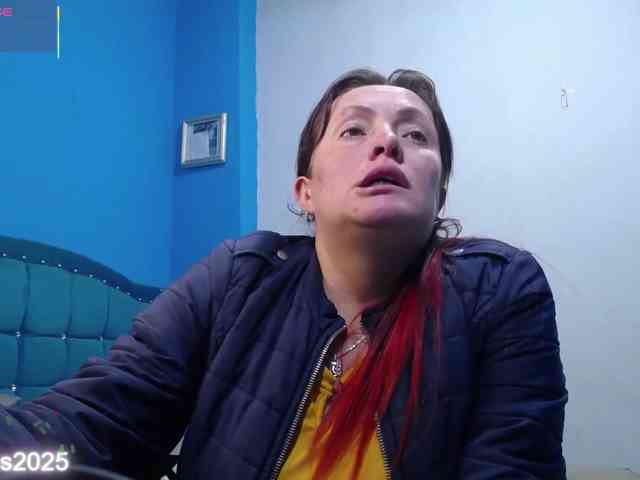 Carolinhe Carolinhe