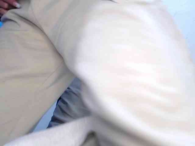 Carolinhe webcam