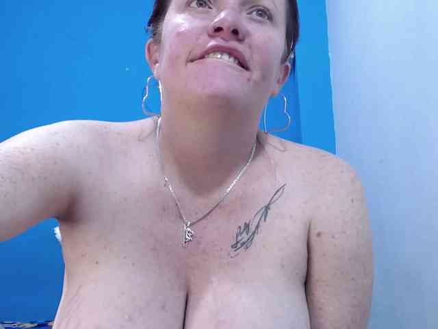 Carolinhe webcam