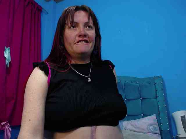 Carolinhe webcam