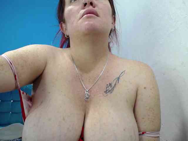 Carolinhe webcam