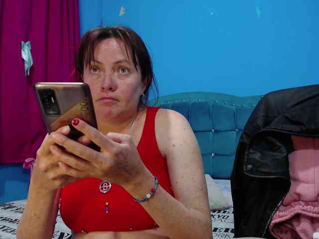Carolinhe webcam
