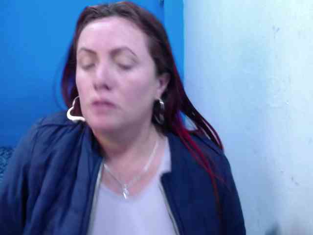 Carolinhe Sex Cam Show