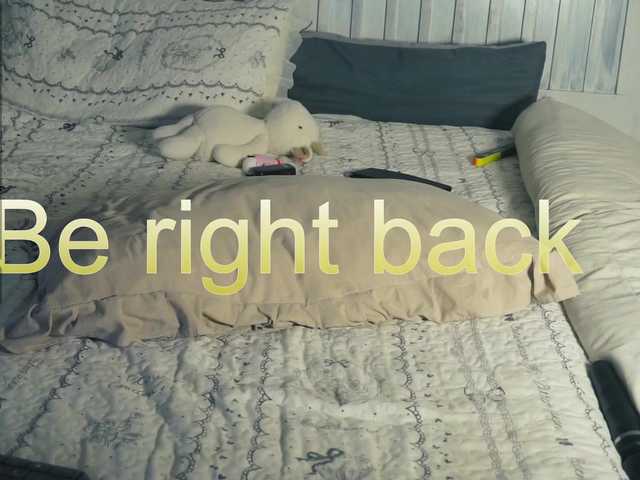 SlowlyLolly44 live cam on BongaCams