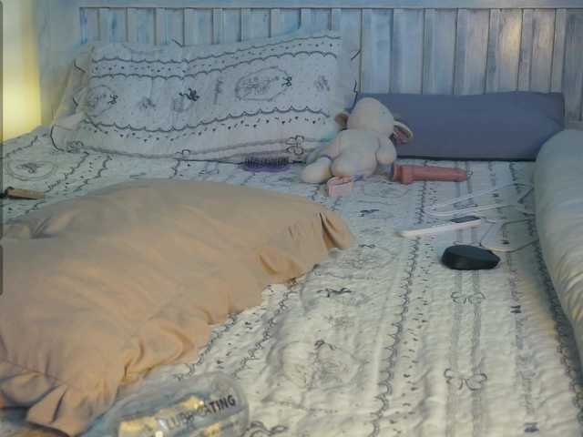 SlowlyLolly44 live cam on BongaCams