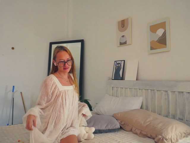 SlowlyLolly44