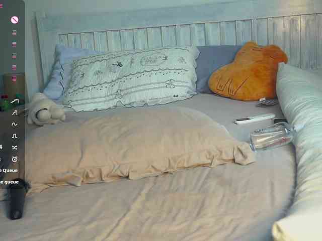 SlowlyLolly44 webcam
