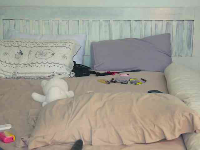 SlowlyLolly44 webcam