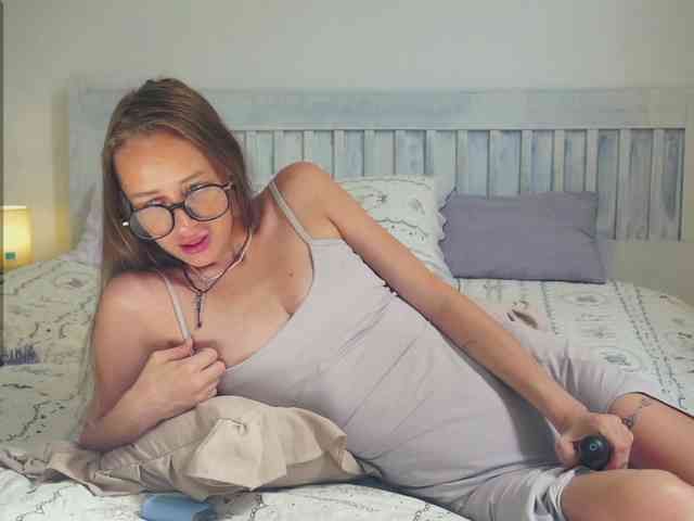 SlowlyLolly44