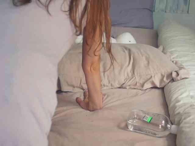 SlowlyLolly44 webcam