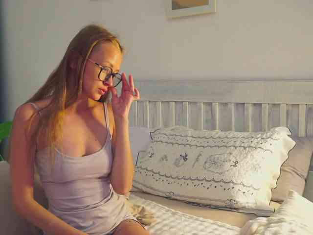 SlowlyLolly44
