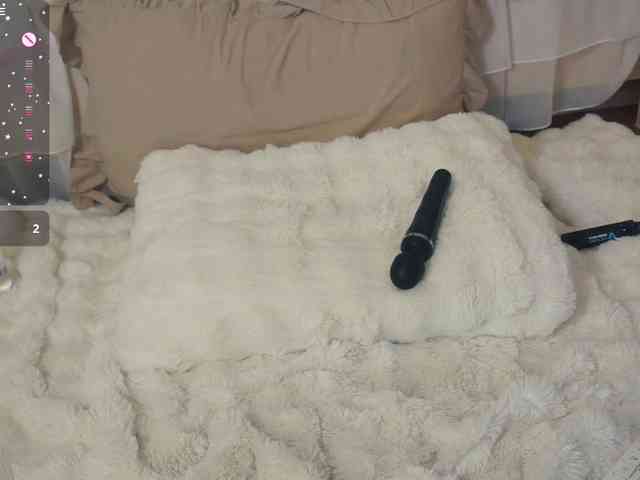 SlowlyLolly44 webcam