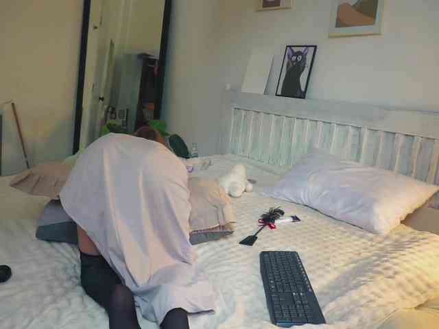 SlowlyLolly44 webcam