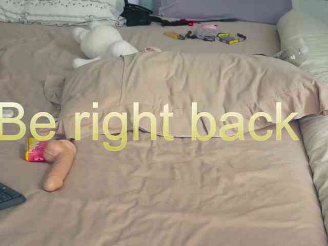 SlowlyLolly44 webcam