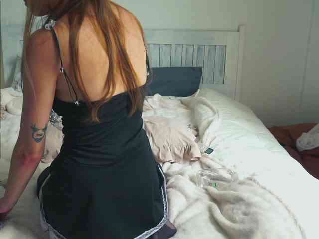 SlowlyLolly44 webcam