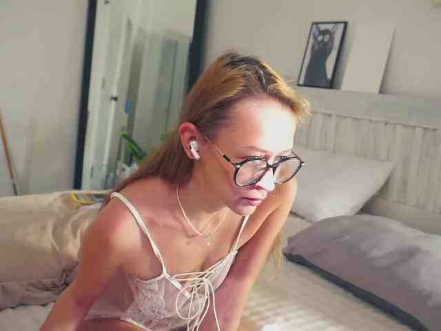SlowlyLolly44