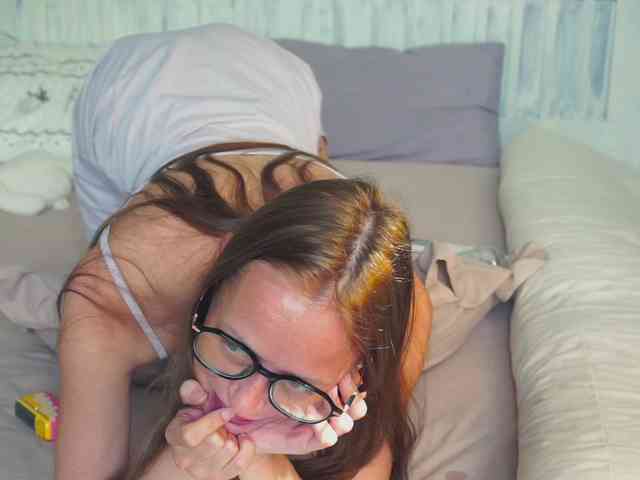 SlowlyLolly44 webcam