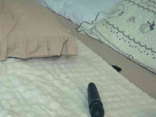SlowlyLolly44 webcam