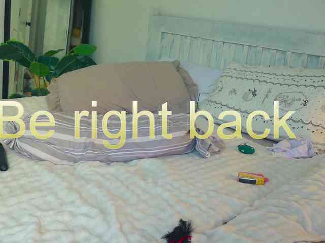 SlowlyLolly44 webcam