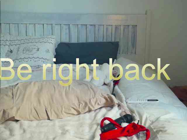 SlowlyLolly44 webcam