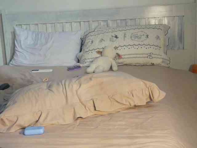 SlowlyLolly44 webcam