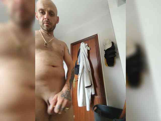 pollonspanishh Live Webcam on BongaCams