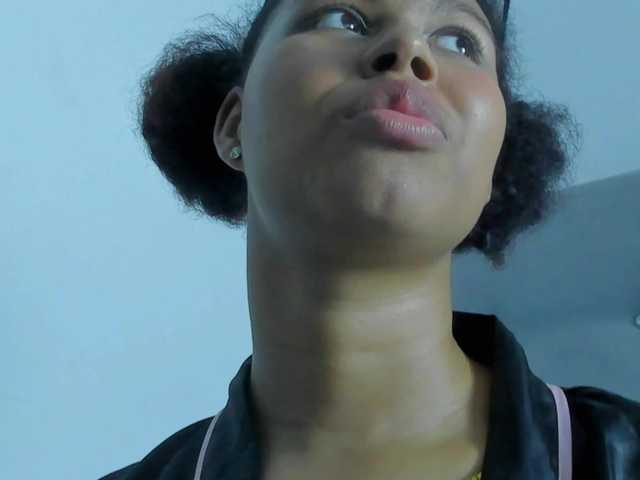 tatianasquirthot live cam on BongaCams