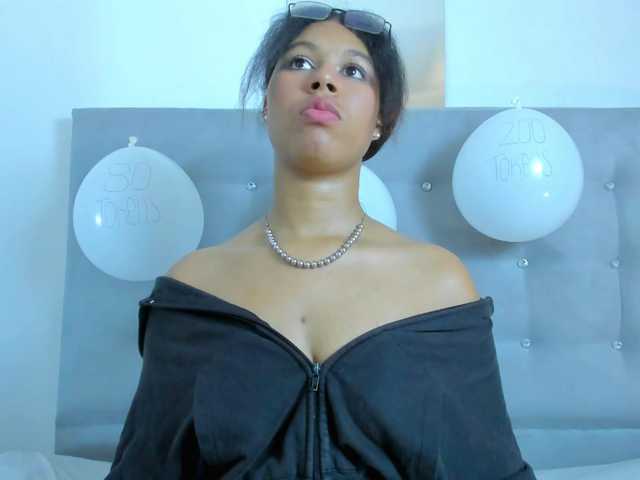 tatianasquirthot live cam on BongaCams